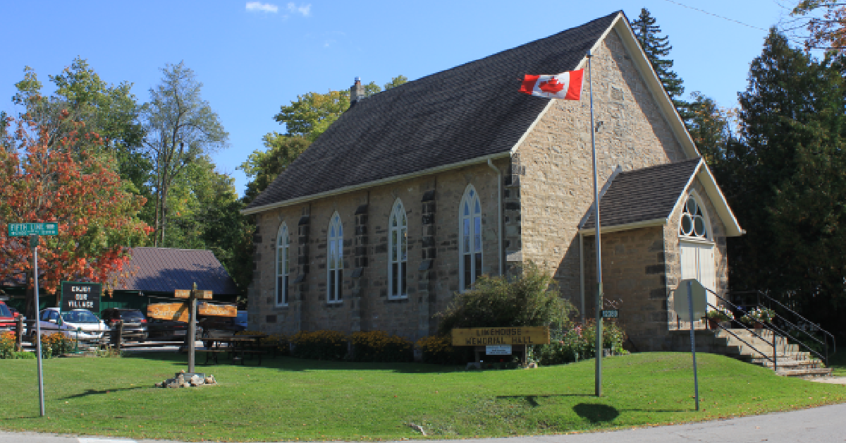 Outdoor view of Limehouse in Ontario - Frank Leo